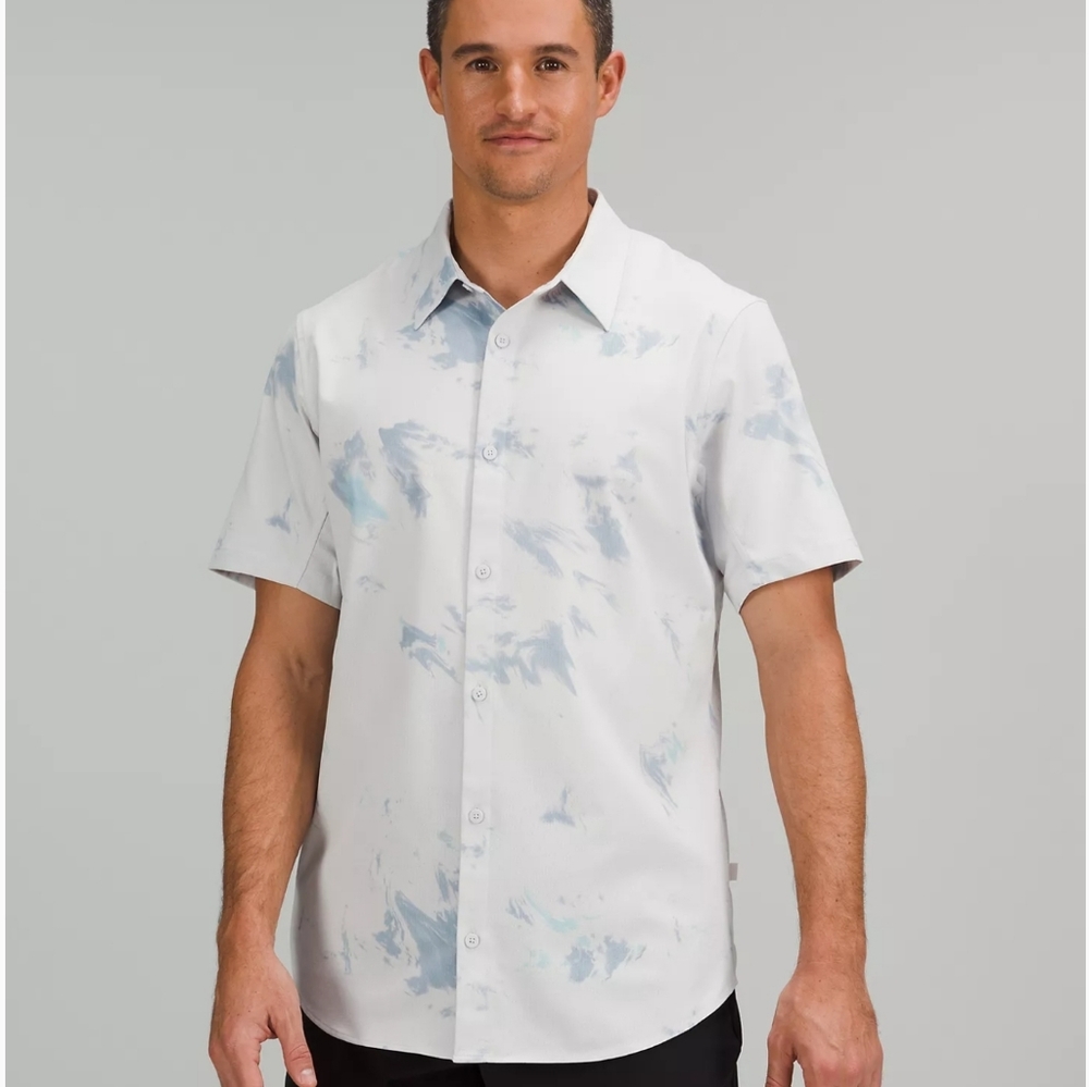 Lululemon Airing Easy Short Sleeve Shirt